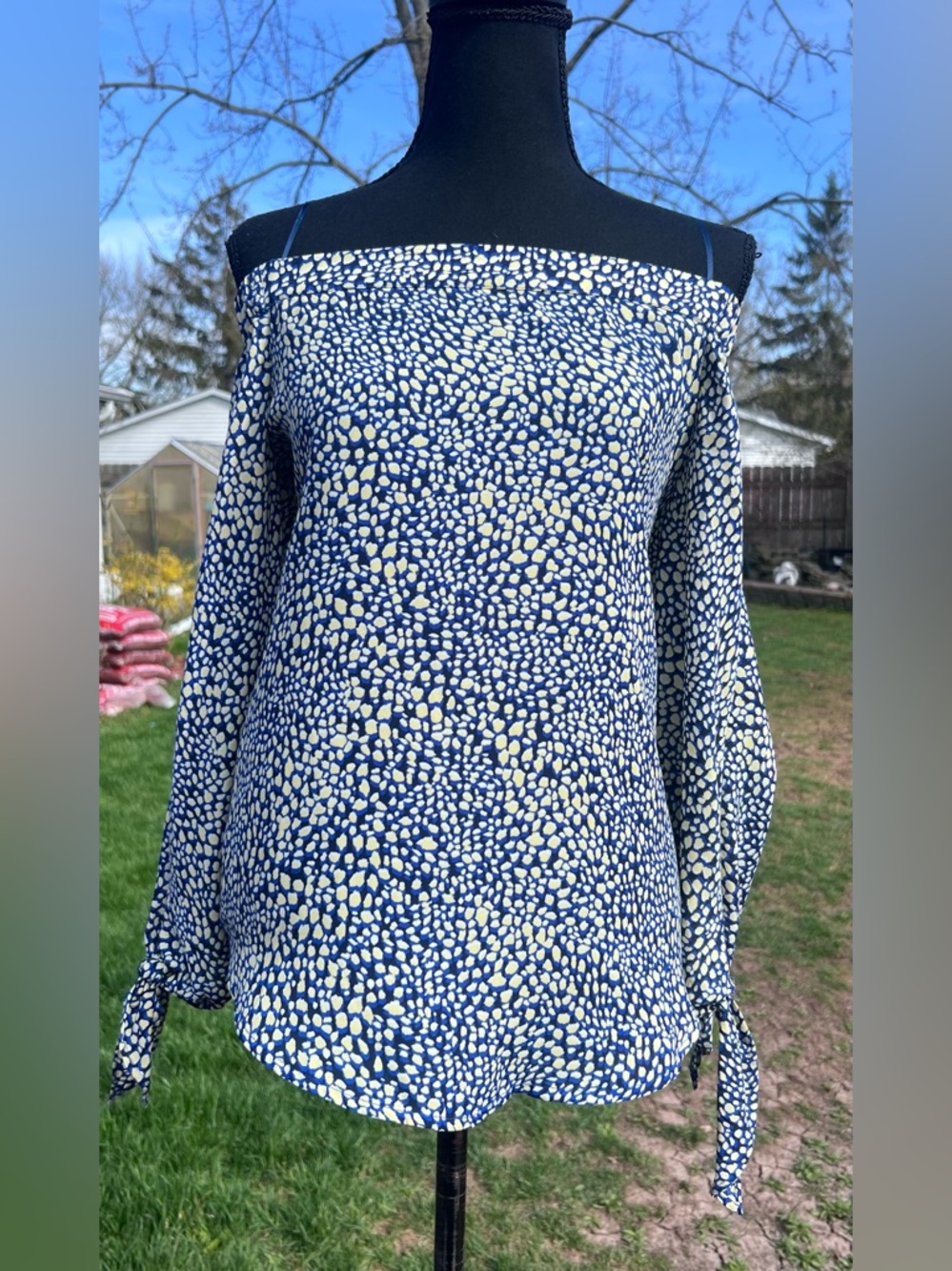 Snake print blue & yellow off the shoulder blouse
